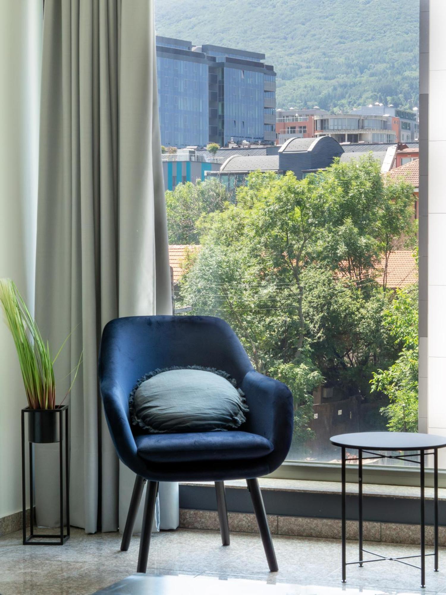 Vertigo2 Huge Apartment 2 Bedrooms Balcony Parking София Екстериор снимка